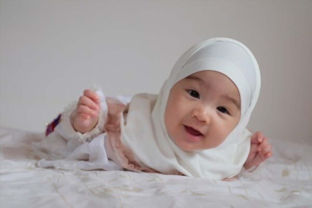 250+ Unique Arabic Baby Girl Names Starting With D